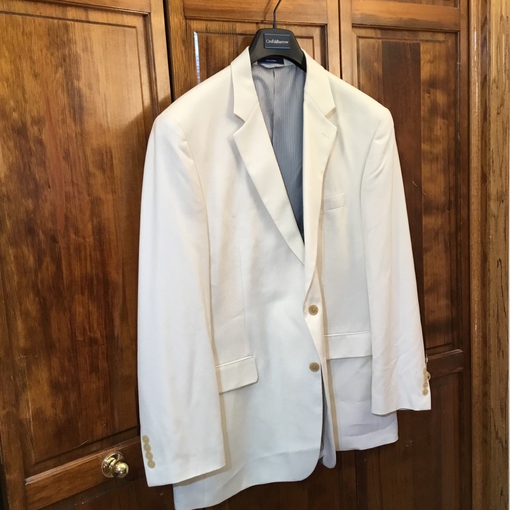 Croft & Barrow white blazer, size 48R, NWT, 3 outer & inner pockets